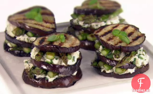 Napoleones de Berenjena y Espárragos