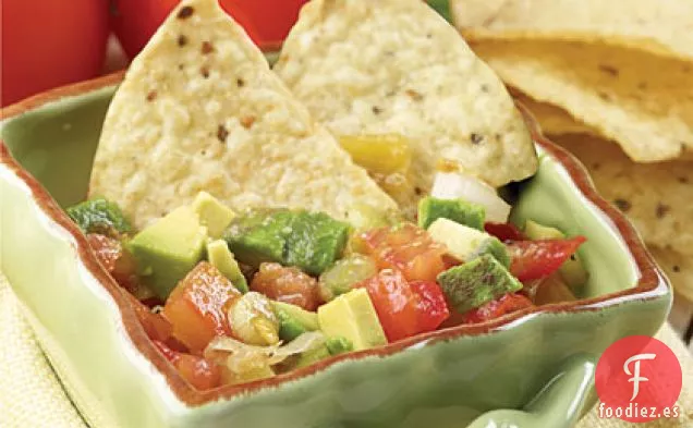 Ensalada Gruesa de Tomate y Aguacate