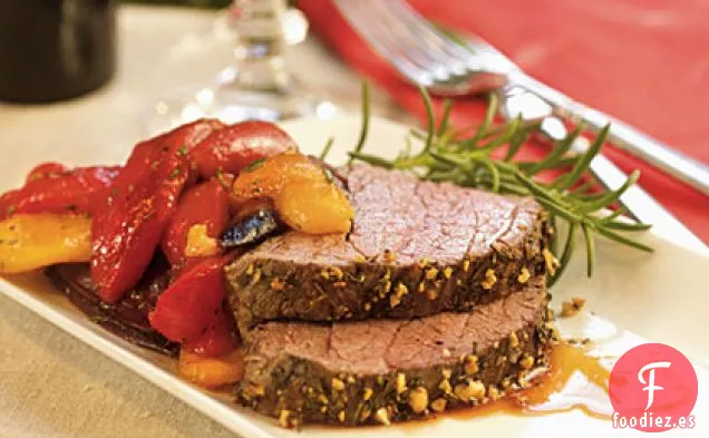 Solomillo de Ternera al Romero con Pimientos Balsámicos