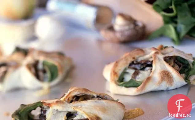 Calzones de Espinacas con Queso Azul