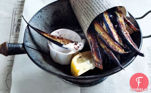 Patatas Fritas De Berenjena De Zumaque Con Yogur