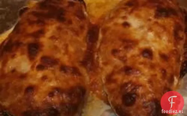 Berenjena rellena de salchicha