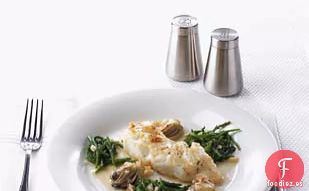 Bacalao Negro Asado con Frijoles de Mar y Ostras