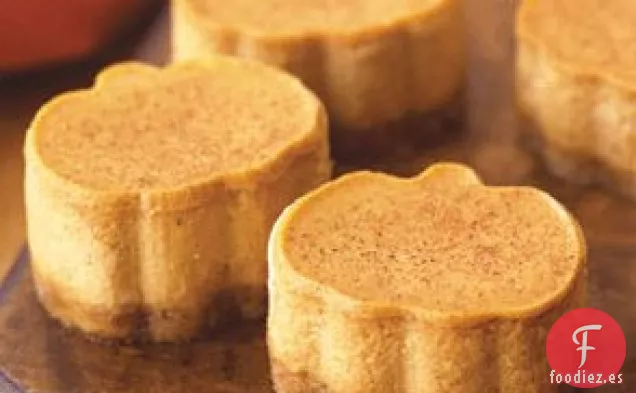 Pasteles De Queso De Calabaza En Miniatura Con Corteza De Canela