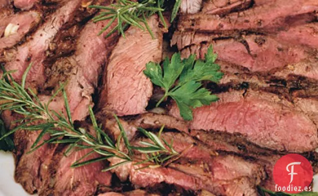 Pierna de Cordero a la Parrilla con Romero, Ajo y Mostaza