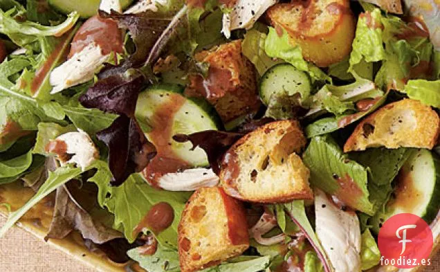 Ensalada de Pavo con Aderezo de Arándanos