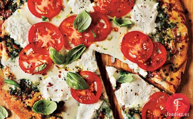 Pizza Blanca con Tomate y Albahaca