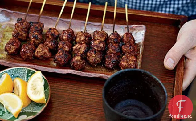 Yakitori de Albóndigas de Pollo