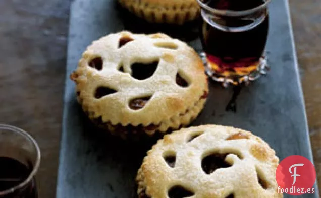 Tartaletas de Pera y Cereza Agria Confitadas