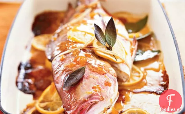 Pargo de Limón Tostado Entero con Glaseado de Limón y Albaricoque