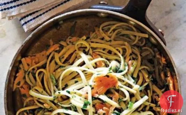 Linguini con Salsa de Salmón Ahumado