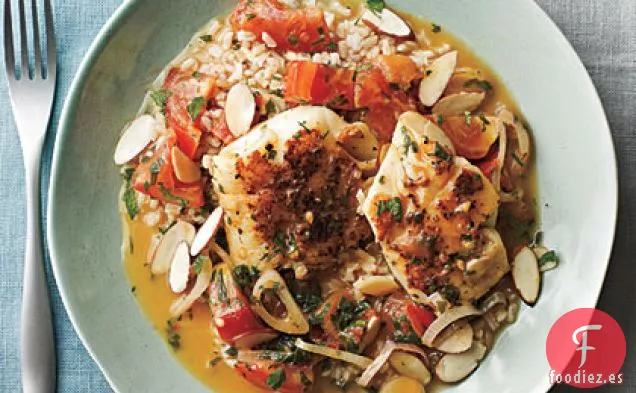 Bacalao al Estilo Español en Caldo de Tomate