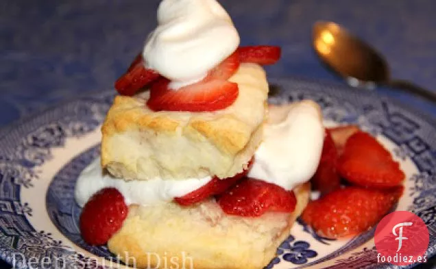 Tarta de Fresa con Galleta de Crema