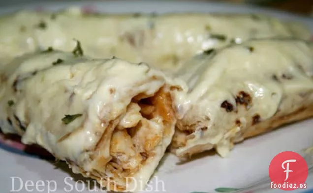 Enchiladas de Pollo con Crema Agria