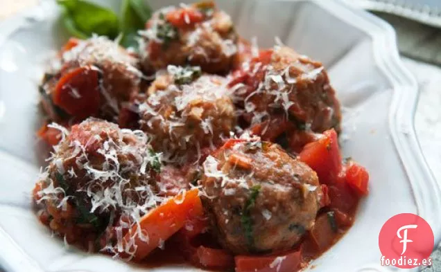 Albóndigas de Pavo con Tomates y Albahaca