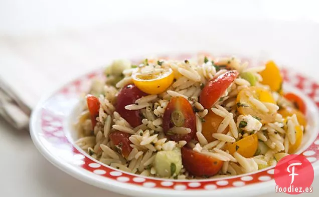 Ensalada de Orzo de Tomate Cherry