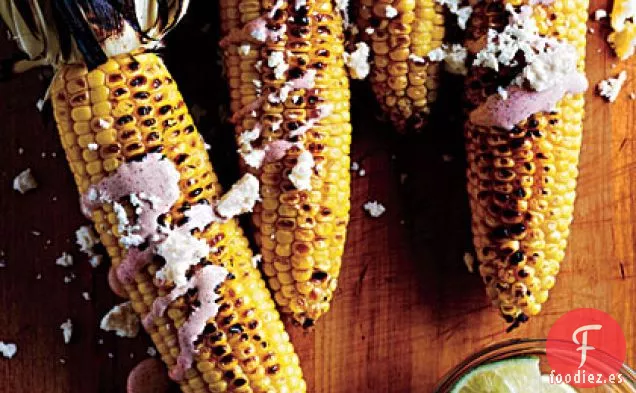 Maíz a la Parrilla al Estilo Oaxaqueño en Mazorca
