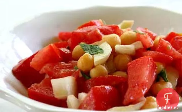 Ensalada de Garbanzos y Tomate