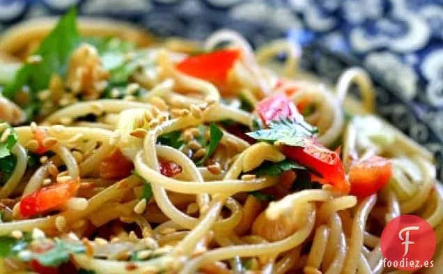 Ensalada de Fideos con Sésamo