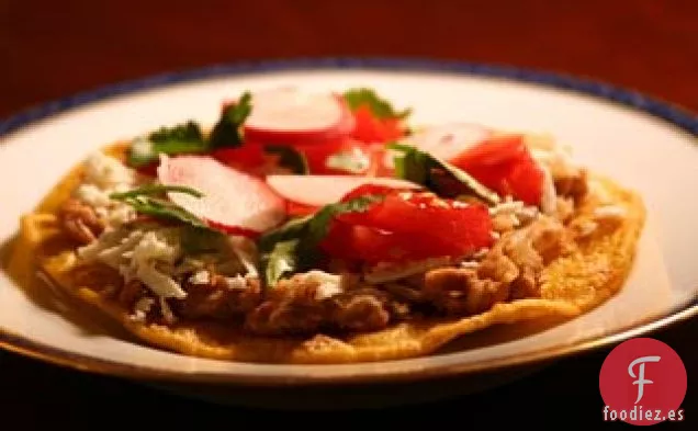 Tostadas de Frijoles Chipotles