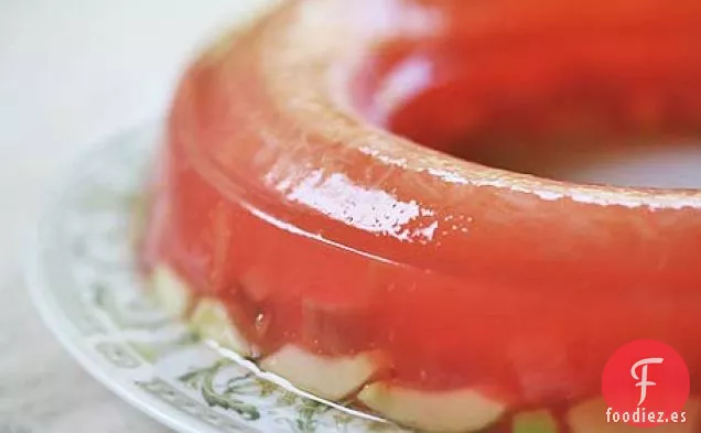 Ensalada de Pepino y Romero de Ruibarbo Moldeado