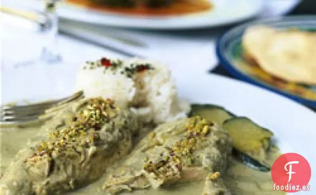 Pollo Con Salsa De Semillas De Calabaza