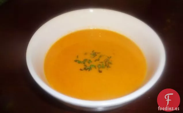 Sopa de Zanahoria y Pimiento Rojo