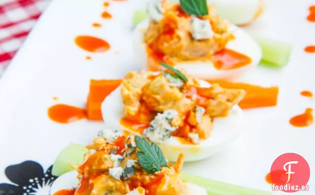 Huevos Rellenos de Pollo de Búfalo