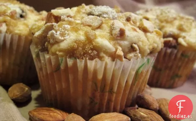 Muffins de Coco con Chips de Almendras