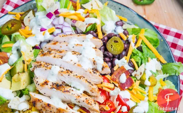 Ensalada Popper de Jalapeño de Pollo a la Parrilla del Suroeste