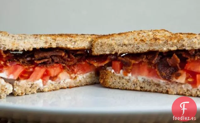 Sándwich BT (Tocino y Tomate) 