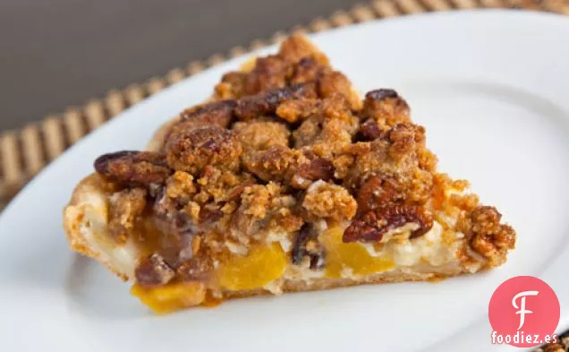 Pastel de Nuez de Crema Agria de Durazno y Arce
