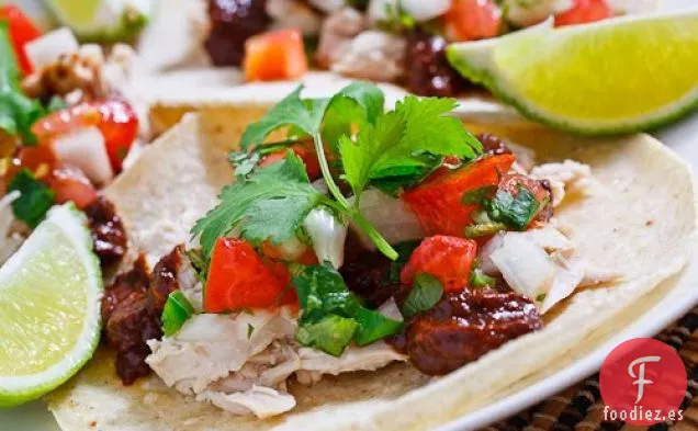 Tacos de Mole de Pollo