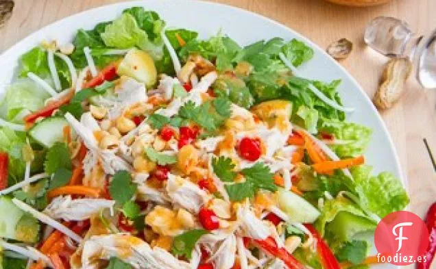 Ensalada de Pollo con Chile Dulce