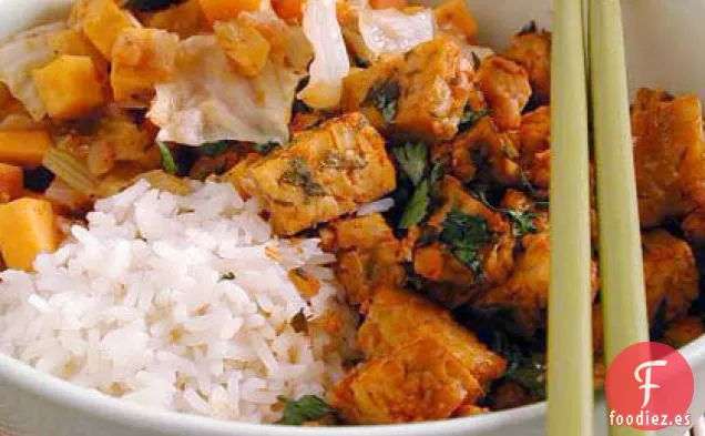 Tagine de Verduras con Tempeh al horno