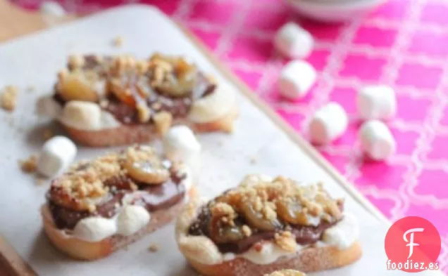 Bruschetta de S'mores de plátano asado y Nutella