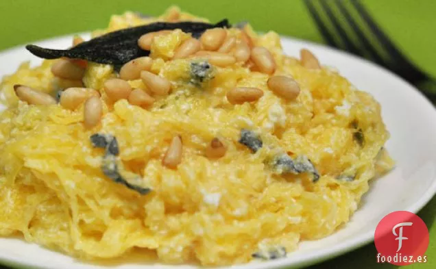 Calabaza Espagueti Con Ricota, Salvia Y Piñones