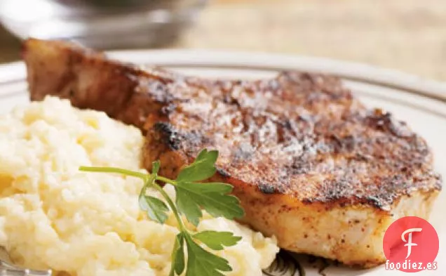 Chuletas de Cerdo Frotadas A la Barbacoa
