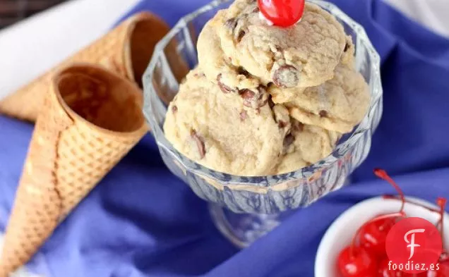 Galletas con Chispas de Chocolate y Helado