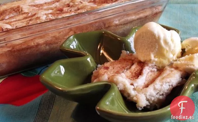 Pastel de Budín de Manzana con Caramelo Sin Lácteos