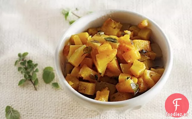 Calabaza Con Mantequilla Marrón Y Orégano