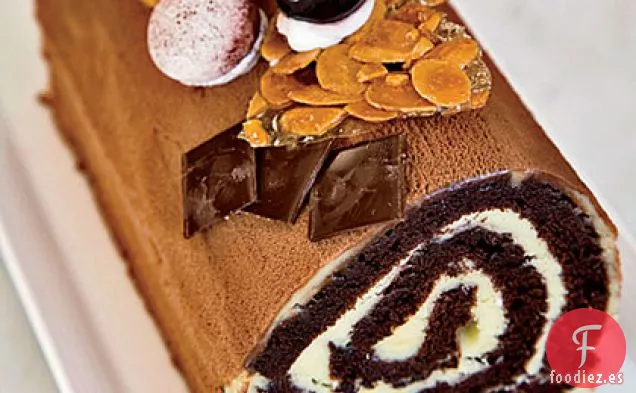 Bûche de Noël con cereza y chocolate