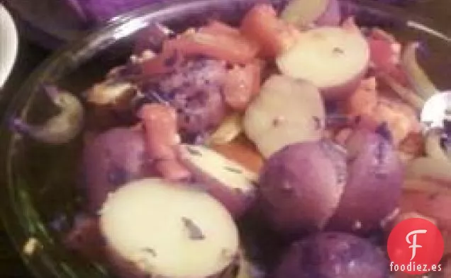 Patatas Asadas con Tomates, Albahaca y Ajo