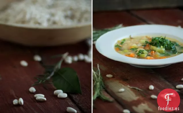 Nuestra Cena Sencilla: Sopa de Col Rizada y Frijoles Blancos
