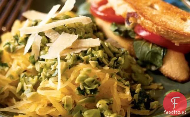 Calabaza Espagueti con Pesto de Edamame y Cilantro