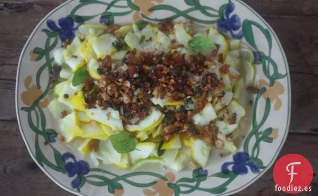 Calabaza Salteada Con Pangritata De Albahaca y Alcaparras