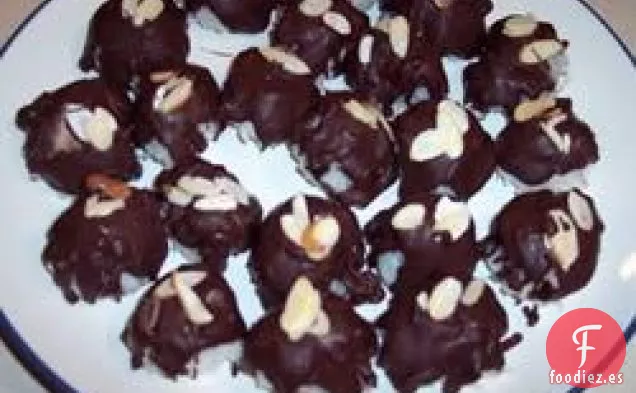 Bolas de Galletas de Chocolate y Coco de Almendras