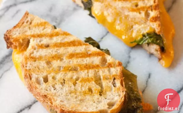 Col Rizada, Ajo a la Parrilla y Panini de Queso Cheddar