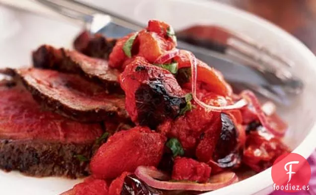 Filete a la Parrilla con Salsa de Tomate Carbonizado
