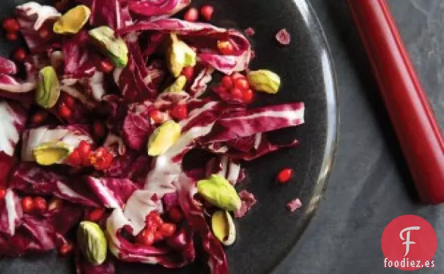 Ensalada Roja: Achicoria con Vinagreta de Chile de Granada